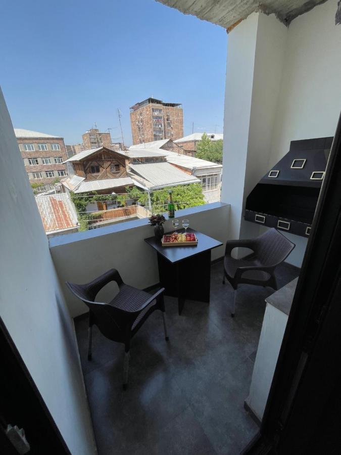Comfortable Apartment Комфортные Апартаменты Self Check In Erivan Dış mekan fotoğraf