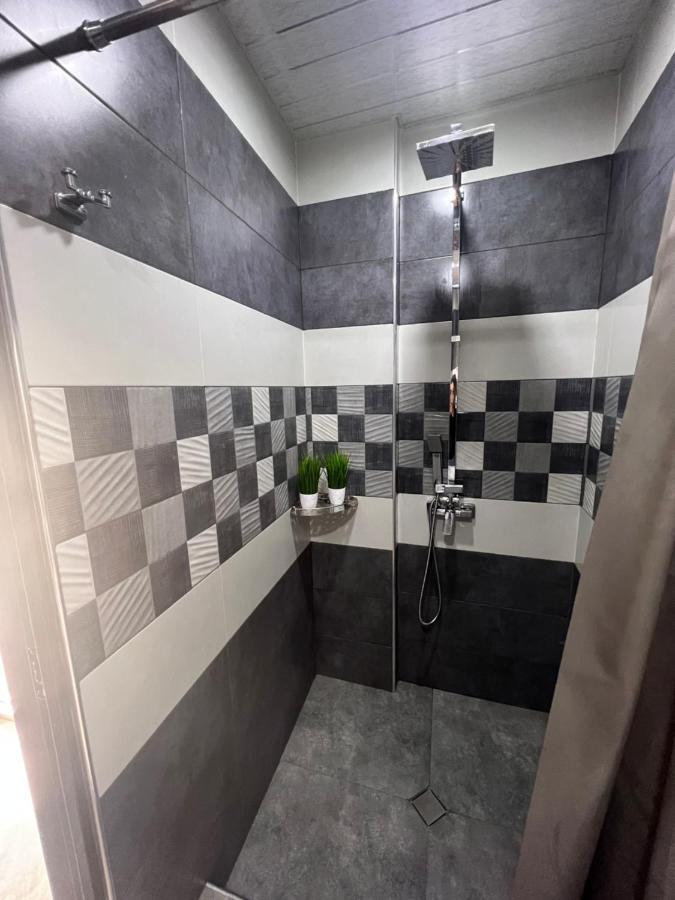 Comfortable Apartment Комфортные Апартаменты Self Check In Erivan Dış mekan fotoğraf